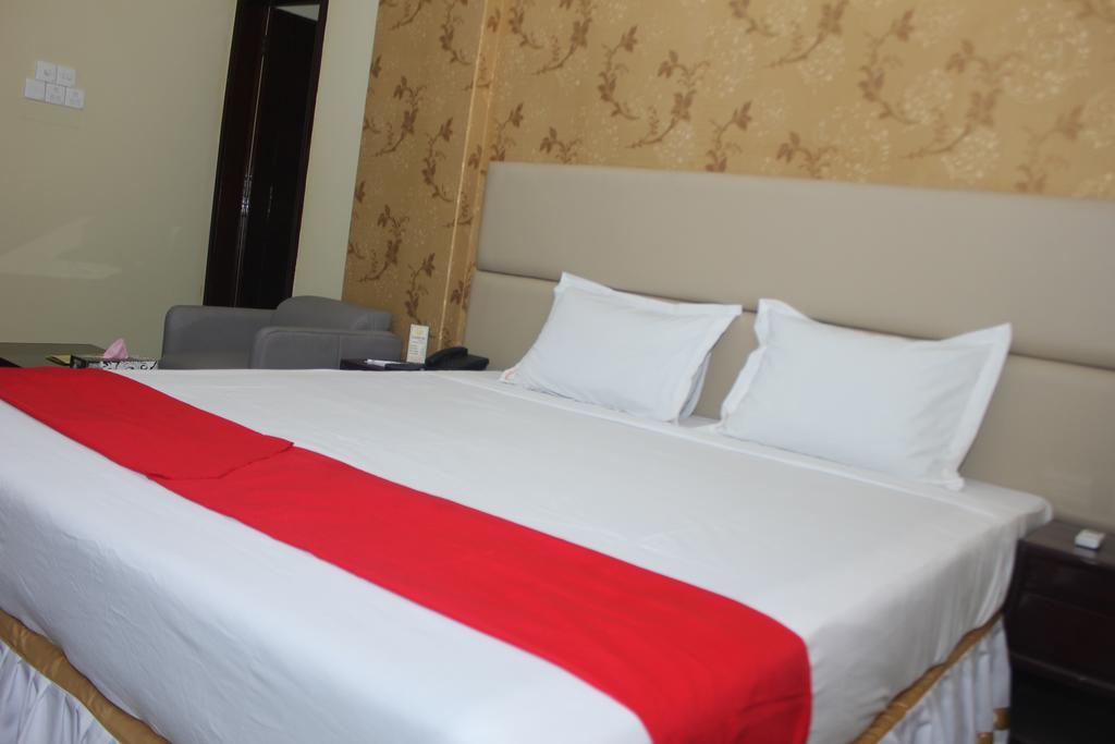 Golden Inn Chattagram Ltd Chittagong Phòng bức ảnh